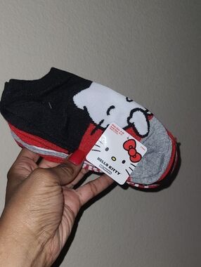 Hello Kitty No-Show Socks in Black, Red, Gray - 5 Pairs